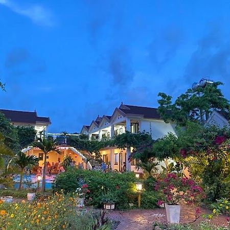 Lucky Homes Phong Nha Exteriör bild
