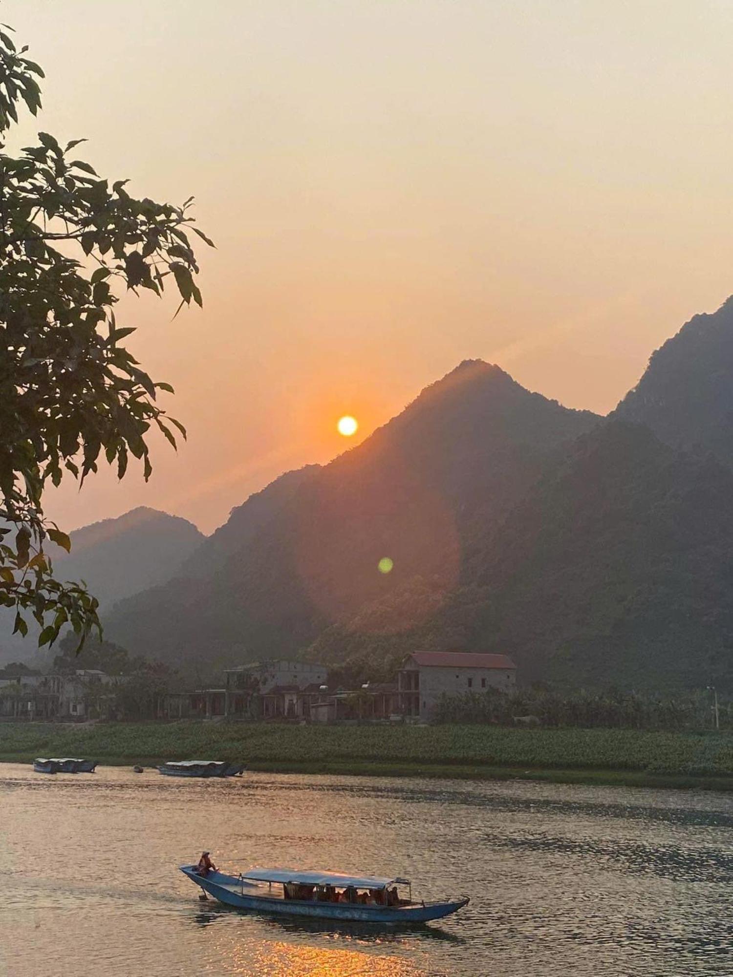 Lucky Homes Phong Nha Exteriör bild